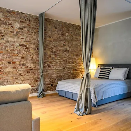 Baznicas Ielas Apartamenti Liepaja Exterior photo